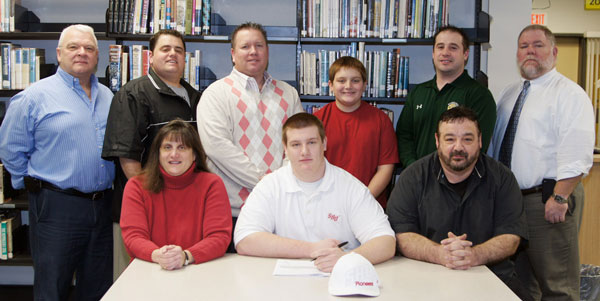 Bartoli Signs with Sacred Heart